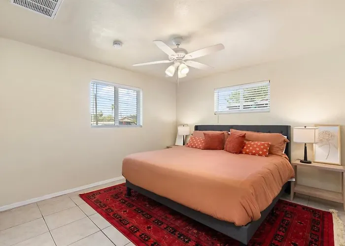 Holiday home Lightrail Bbq & Billiard Minutes From Dt *