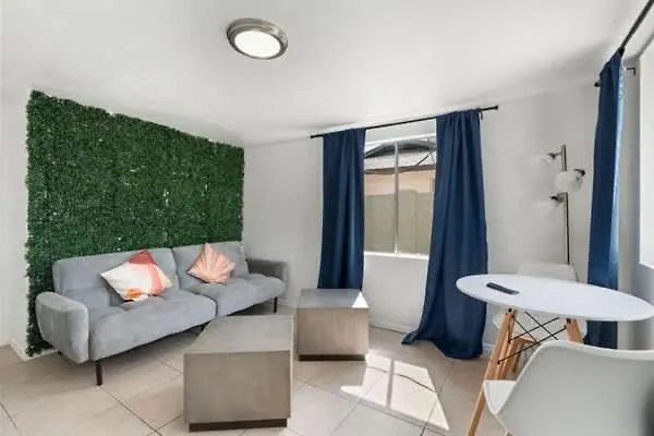 Holiday home Lightrail Bbq & Billiard Minutes From Dt Phoenix