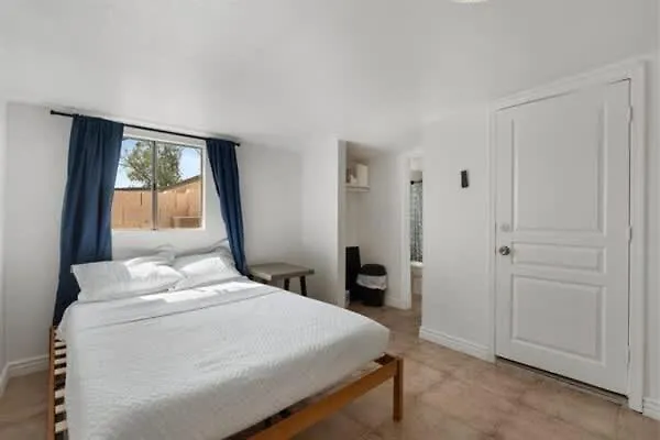 Holiday home Lightrail Bbq & Billiard Minutes From Dt