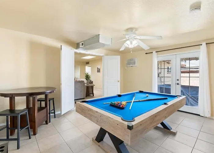 Holiday home Lightrail Bbq & Billiard Minutes From Dt Phoenix