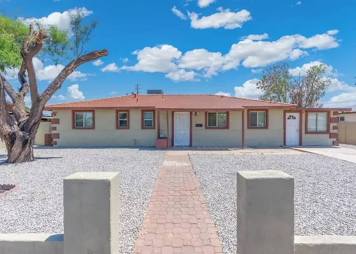 Holiday home Lightrail Bbq & Billiard Minutes From Dt